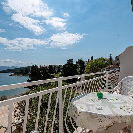 Siriscevic Apartment Đảo Korčula Ngoại thất bức ảnh
